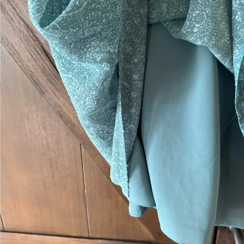 Teal Flutter Sleeve Ruffled Blouse and Tie Front - Picture 6 of 8